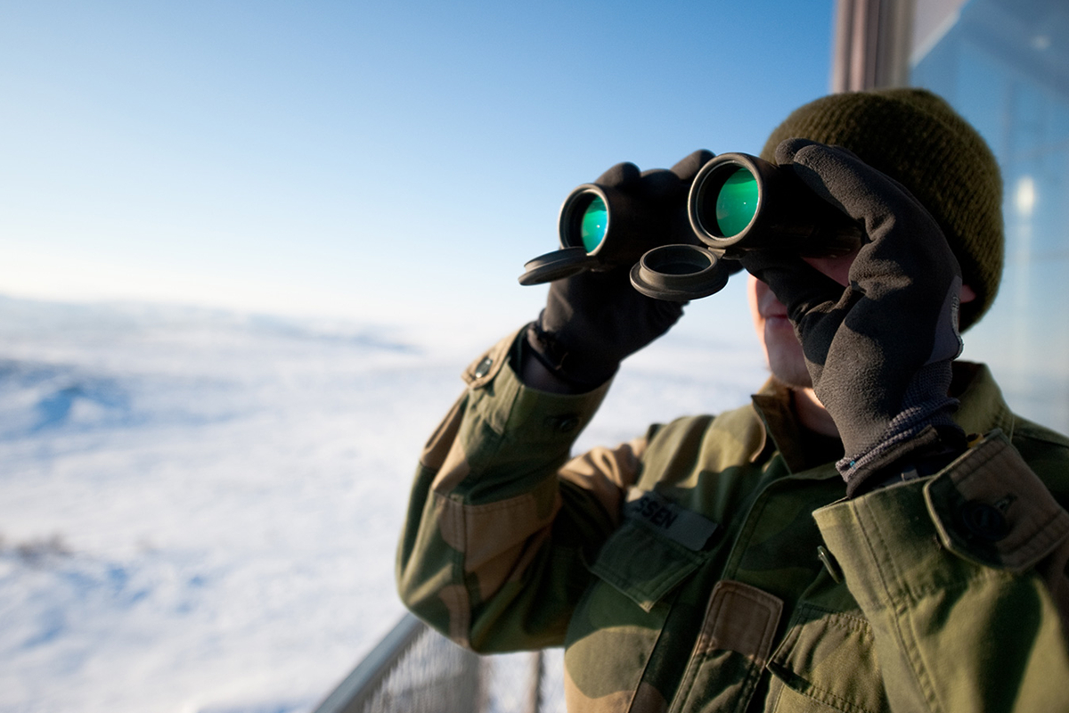 How Binoculars Work